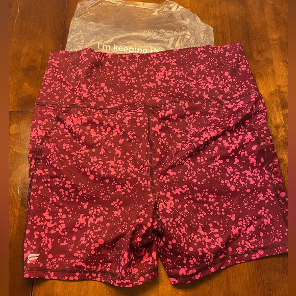 NWT 2X Fabletics On The Go Powerhold High Waisted 6” Short - Picture 6 of 6